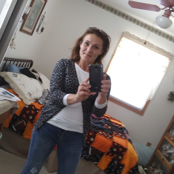 Meet your Posher, Kimberly - Picture 1 of 1